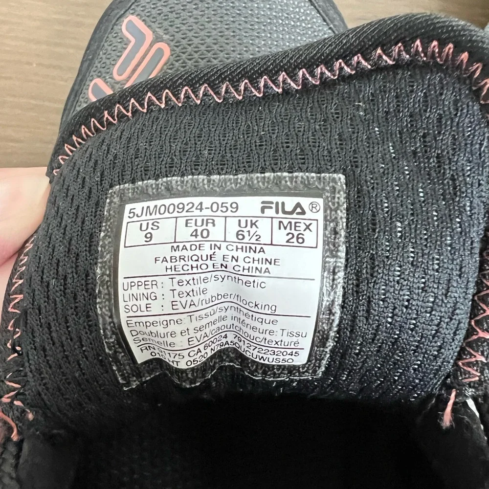Fila Women's Black and Pink Sneakers Sz 9 - Picture 4 of 5